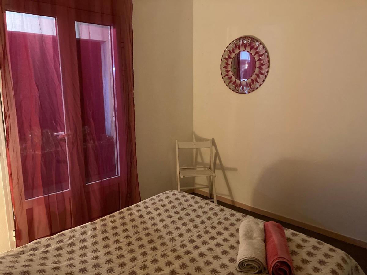 Au Coeur De La Cascade Biberon Bed & Breakfast ลาแปลน เดส์ ปาล์มิสต์ ภายนอก รูปภาพ